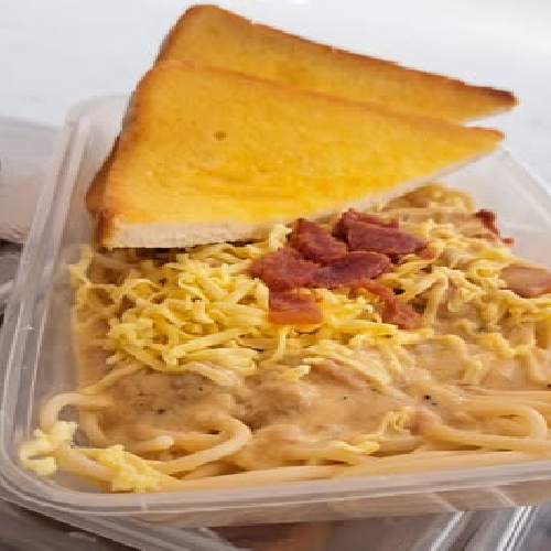 Carbonara with Garlic Bread